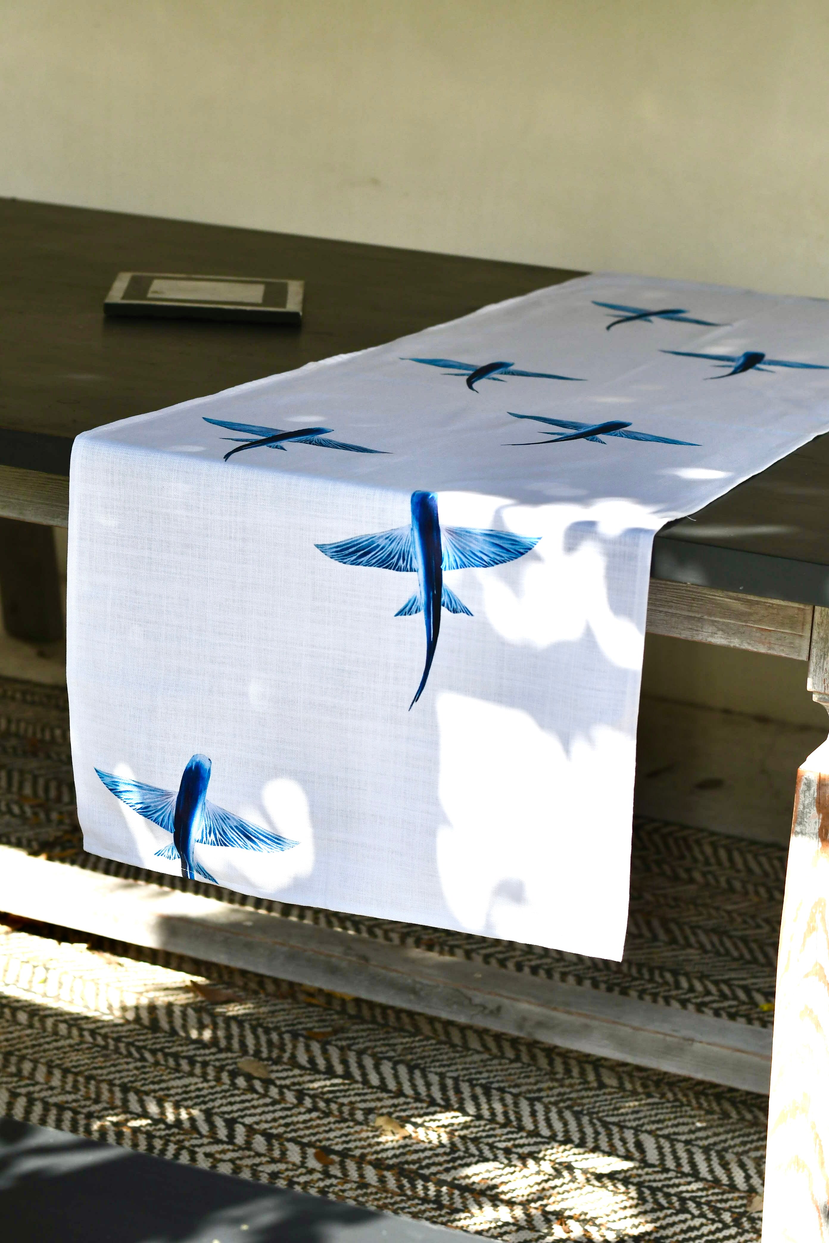 Chemin de table en coton : Les Poissons Volants