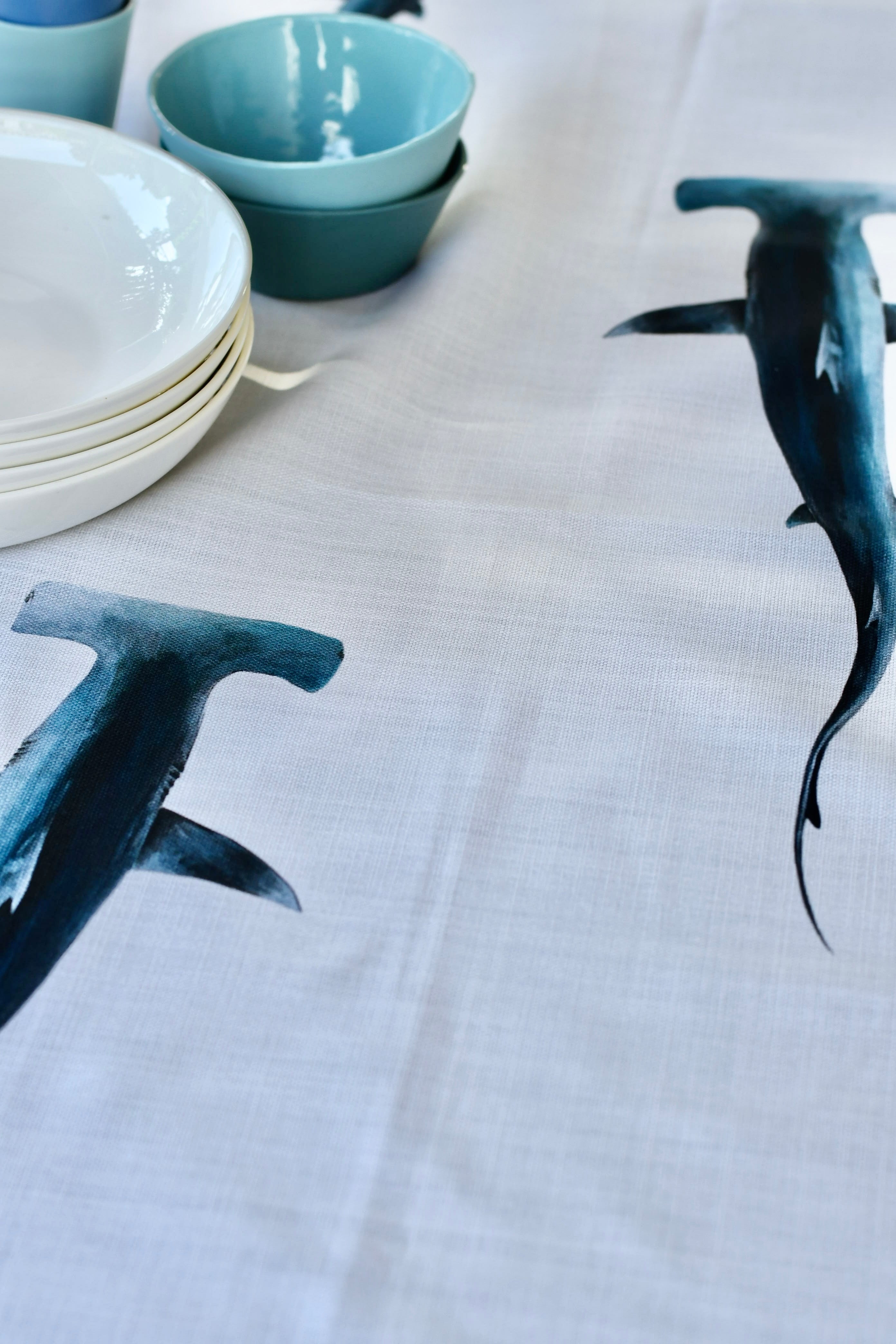 Chemin de table en coton : Les Requins Marteaux
